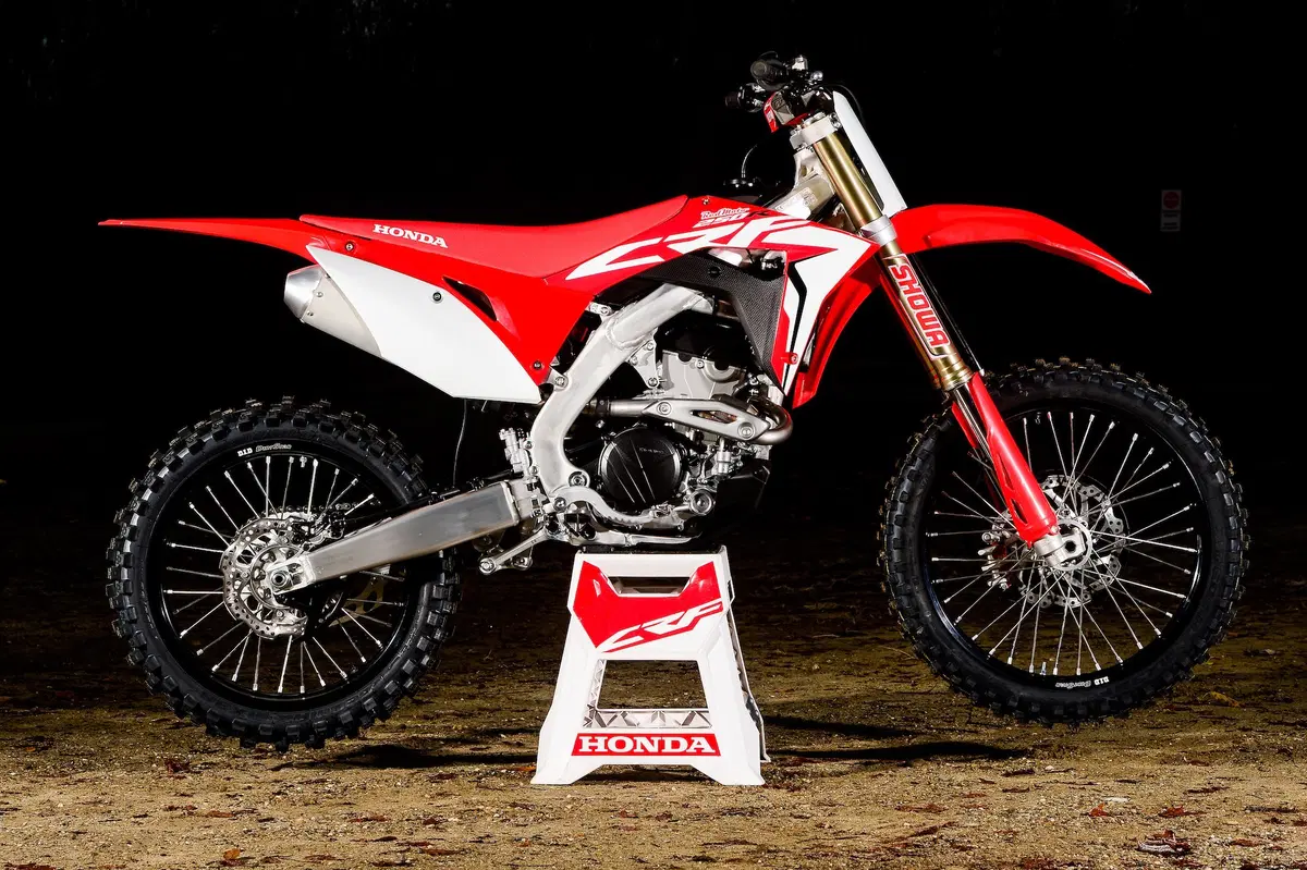 Honda CRF 250R e CRF 450R 2019: Concentrato di tecnologia