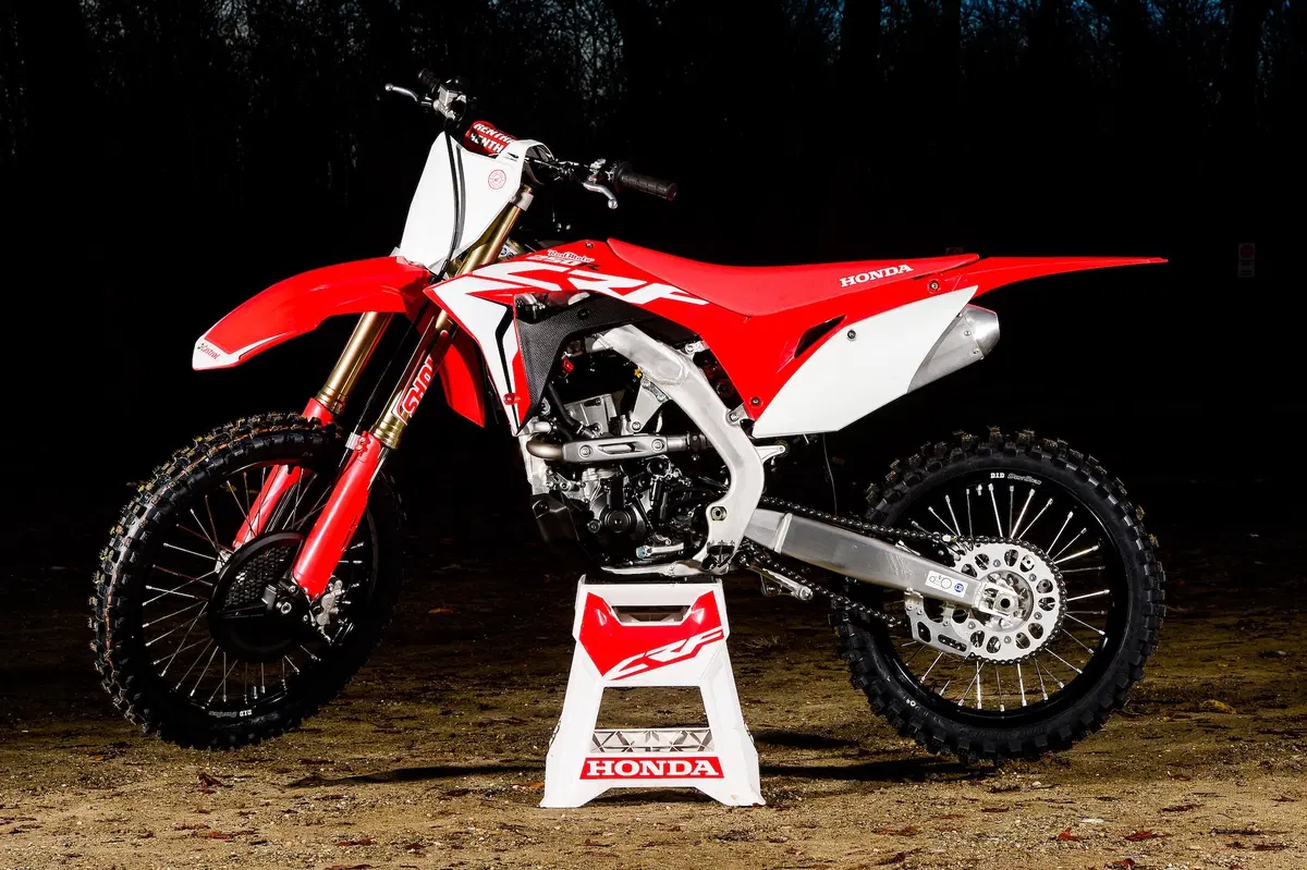 Honda CRF 250R e CRF 450R 2019: Concentrato di tecnologia (2)