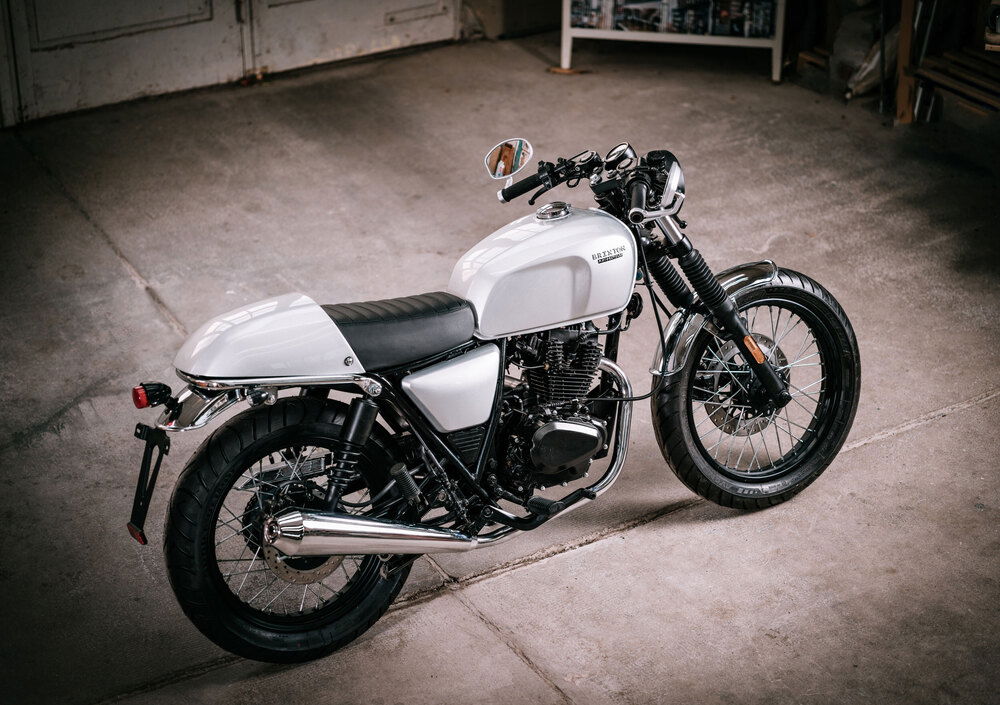 Brixton Motorcycles BX 125 R Cafè Racer EFI ABS (2019) (2)