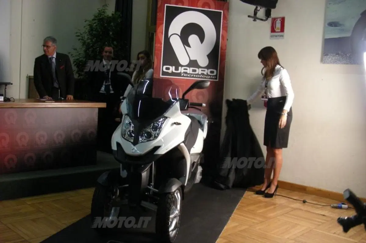 3D e 4D: debuttano i Quadro a 3 e 4 ruote (2)
