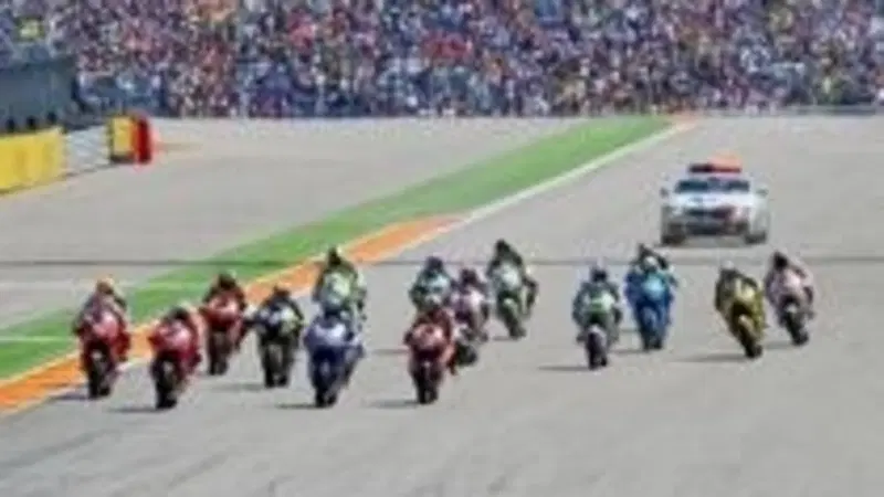 Nico Cereghini: "Aiuto! Vogliono rivoluzionare la MotoGP?"