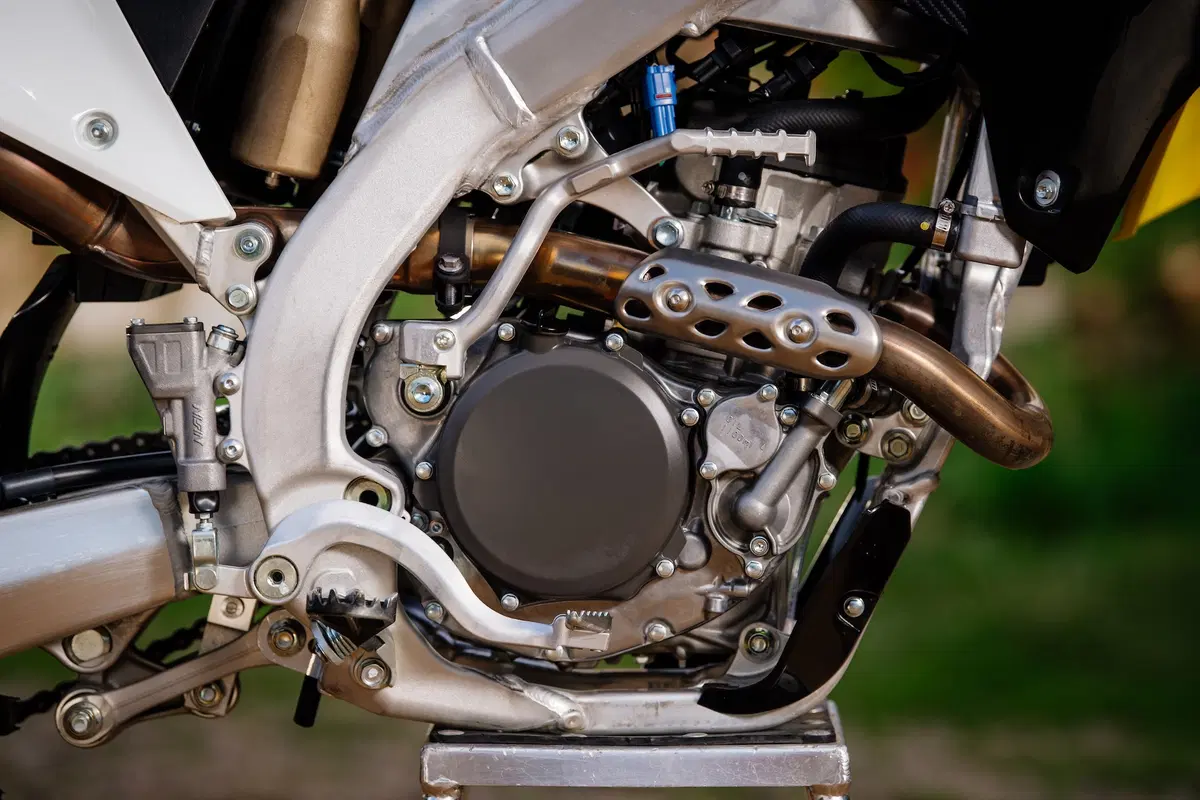 Suzuki RM-Z 250: Bentornata Suzuki! (6)