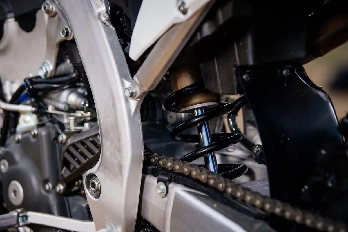 Suzuki RM-Z 250: Bentornata Suzuki! (15)