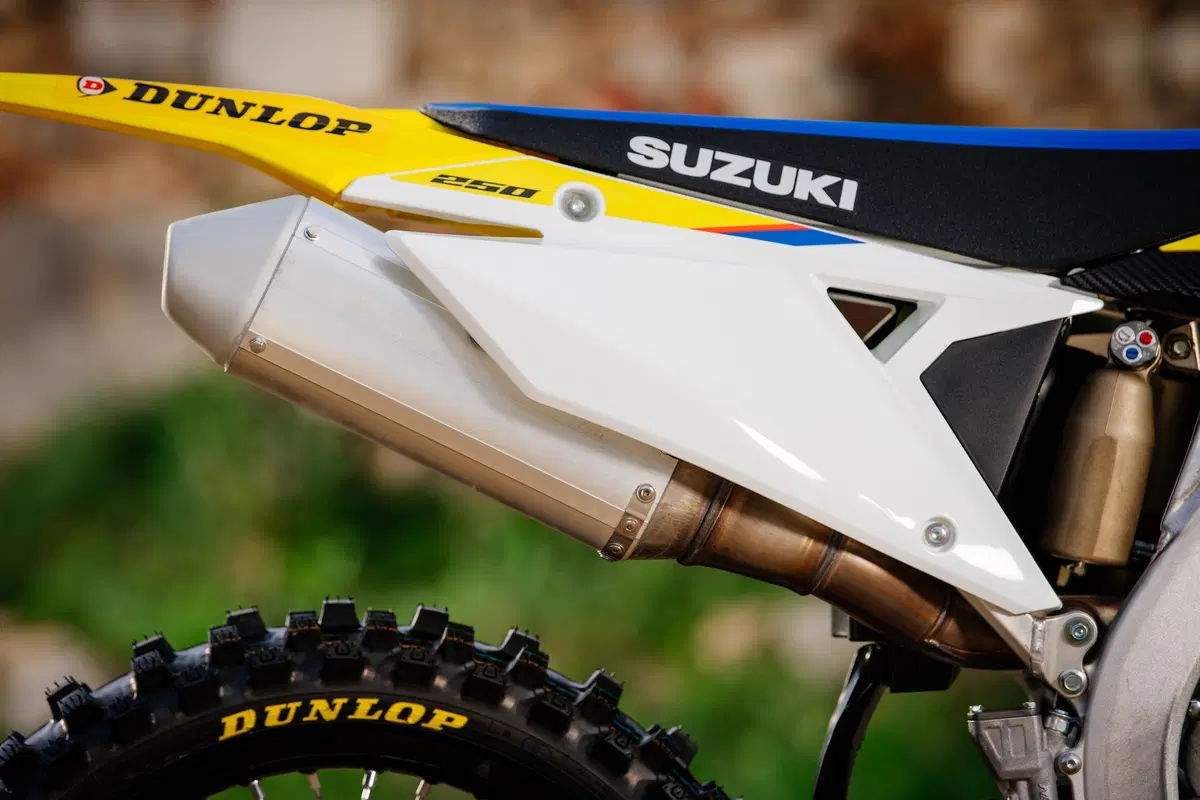Suzuki RM-Z 250: Bentornata Suzuki! (25)
