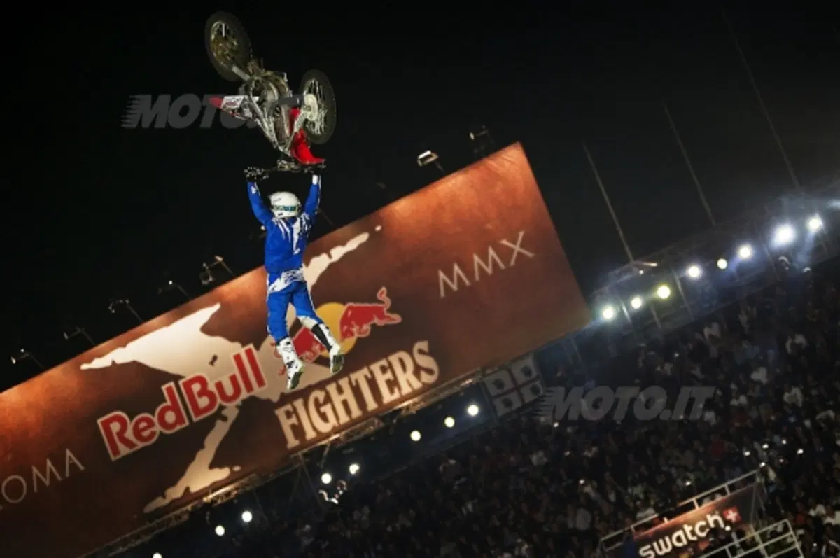 20mila a Roma per lo spettacolo del Red Bull X-Fighters (19)