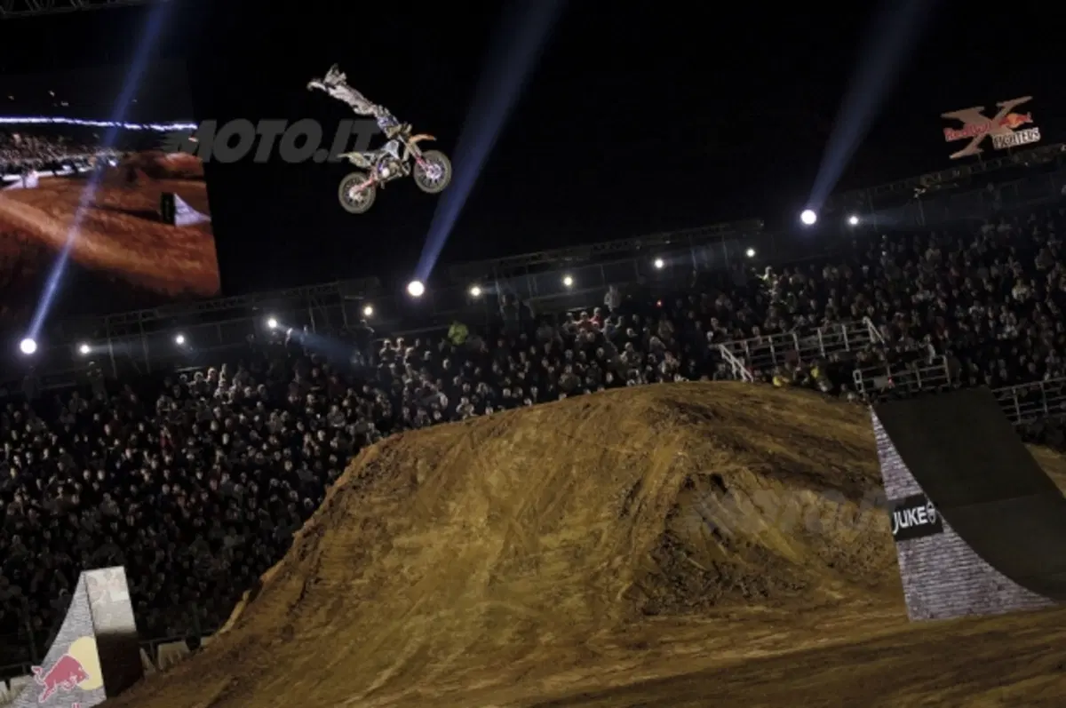 20mila a Roma per lo spettacolo del Red Bull X-Fighters (21)