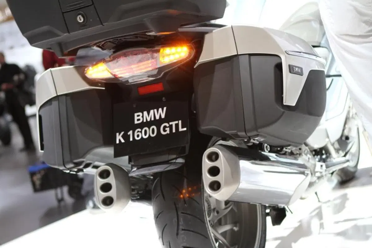 BMW K1600 GT e GTL (6)