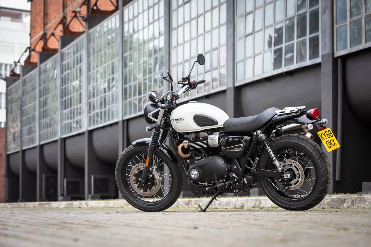 Triumph Bonneville Street Scrambler 900 2019 (8)
