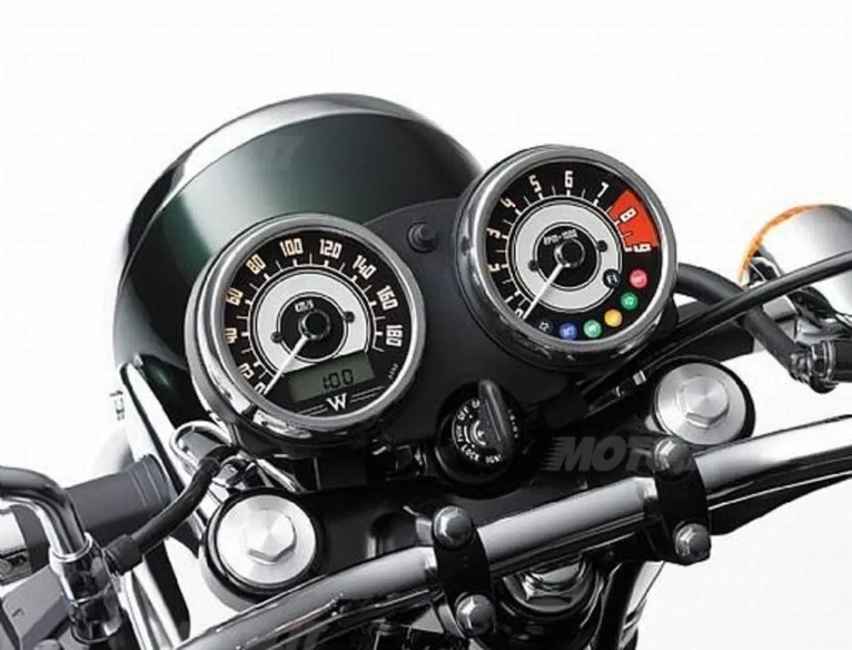 Kawasaki W800 (4)