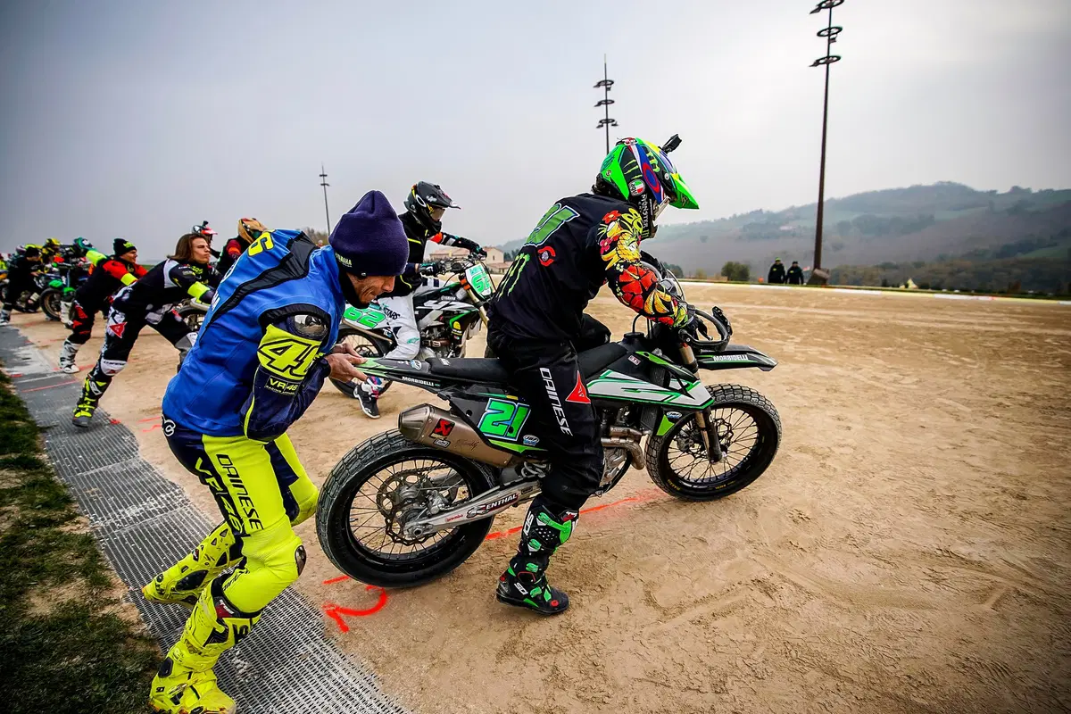 Rossi/Morbidelli vincono la 100km al Ranch (23)