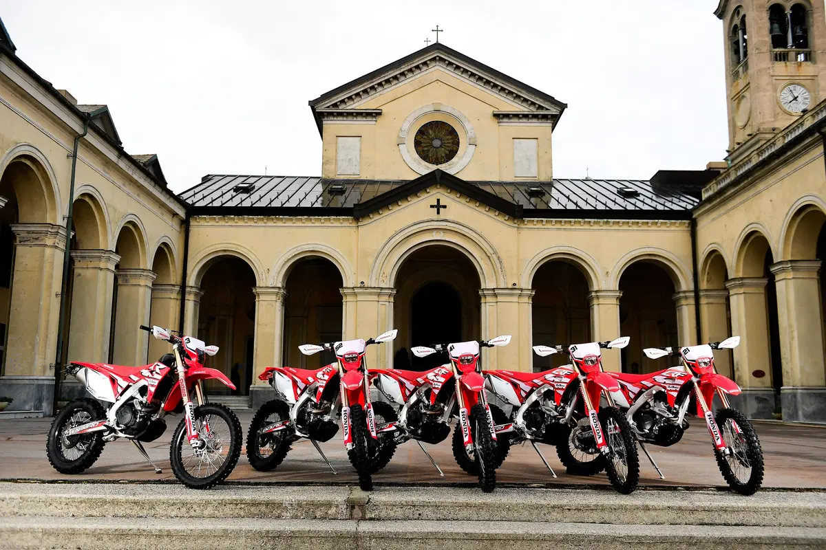 Honda Enduro 2019: TEST della gamma e la sfida CRF450XR VS CRF450RX. Chi vince? (11)