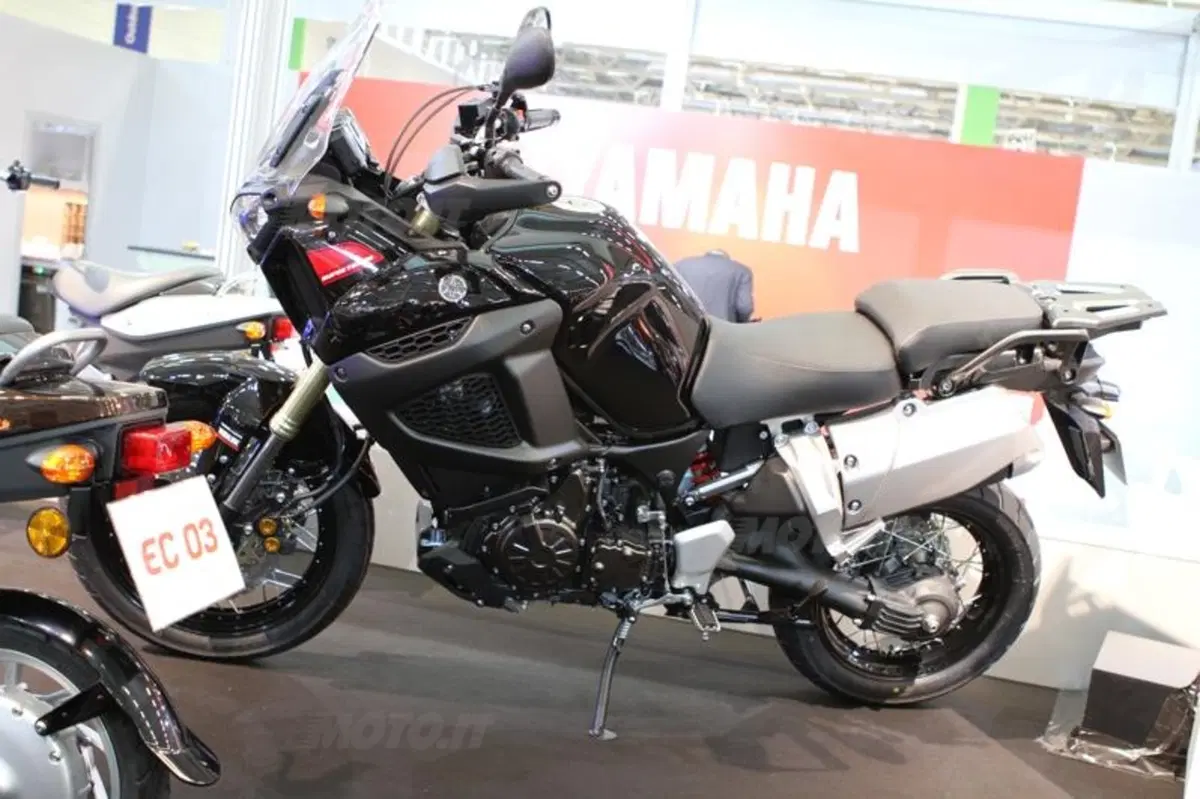 Una concept bike per Yamaha: Worldcrosser (18)
