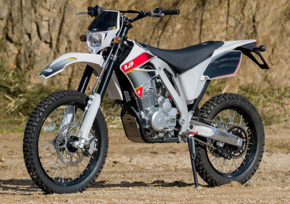 AJP PR3 240 Enduro (2017 - 18)