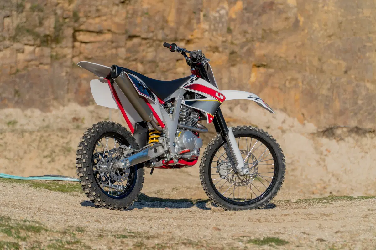 AJP PR3 240 MX PR3 240 MX (2017 - 18) (2)