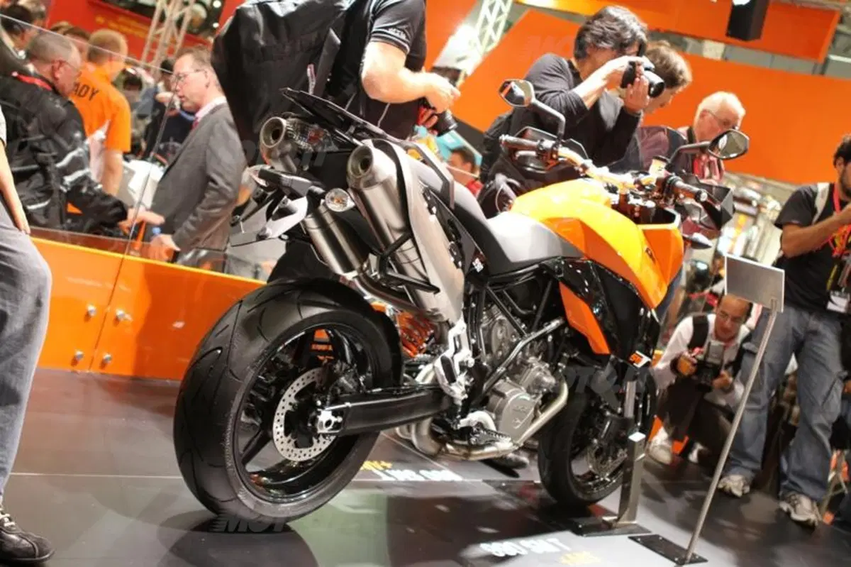 Novità KTM all'Intermot di Colonia (9)