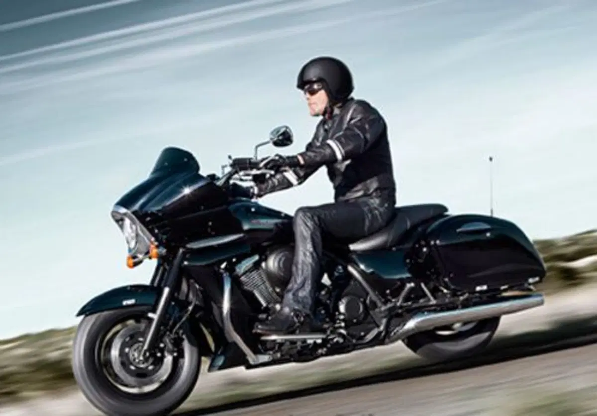 Kawasaki VN 1700 Voyager ABS Custom (3)