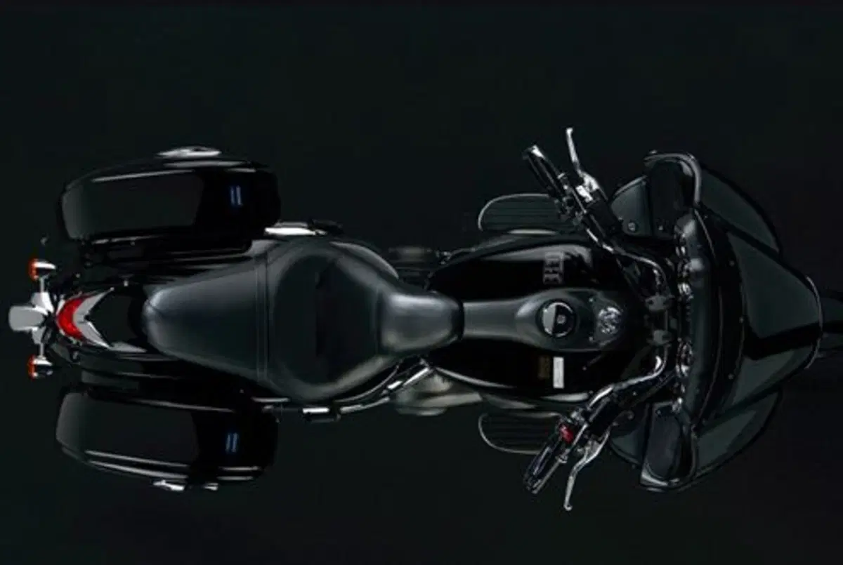 Kawasaki VN 1700 Voyager ABS Custom (5)