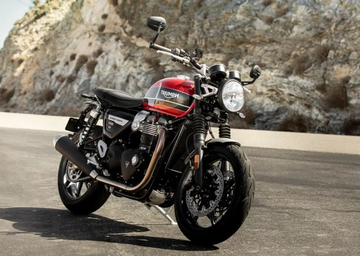 Nuova Triumph Speed Twin 2019. Roadster di nobili origini NON PUBBLICARE - EMBARGO