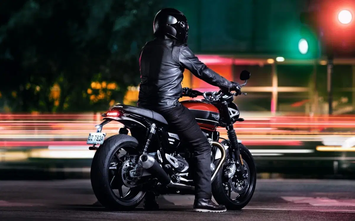 Nuova Triumph Speed Twin 2019. Roadster di nobili origini NON PUBBLICARE - EMBARGO (9)