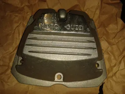 Coperchi valvole Moto Guzzi
