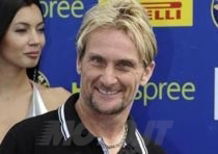 Carl Fogarty torna in pista con la Ducati 848