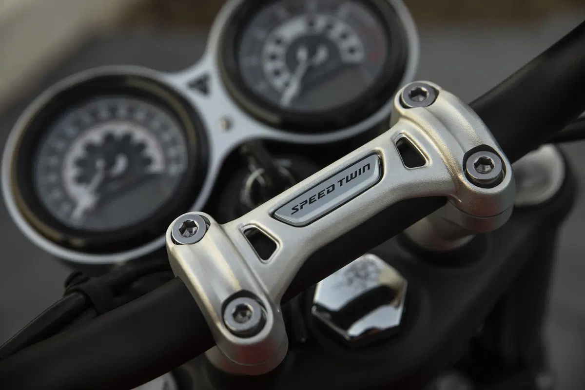 Triumph Speed Twin 1200 Speed Twin 1200 (2019 - 20) (13)