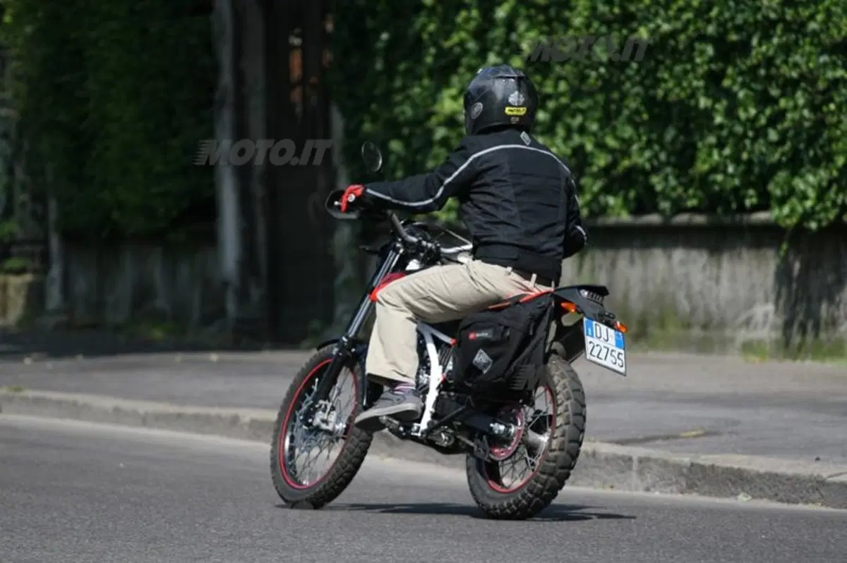 Beta Urban 200 Special   (2)