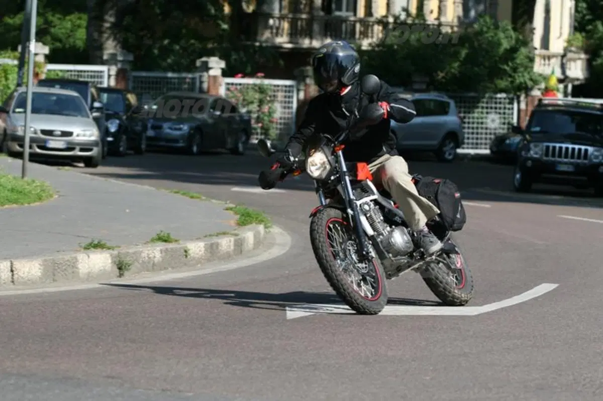 Beta Urban 200 Special   (7)