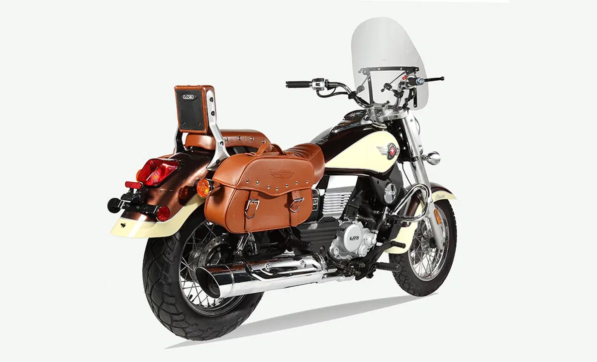 Um Italia Renegade Commando Classic 125 Renegade Commando Classic 125 (2019 - 22) (4)