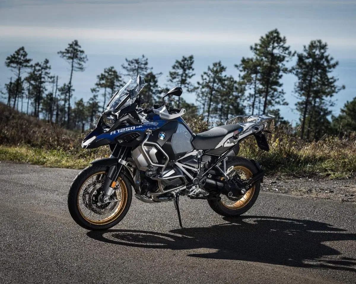 EICMA 2018: BMW R 1250 GS Adventure, foto e dati (6)