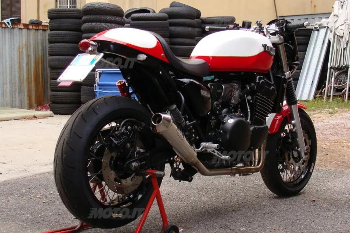 Le Strane di Moto.it: Triumph Thunderbird 900 Sport  (5)