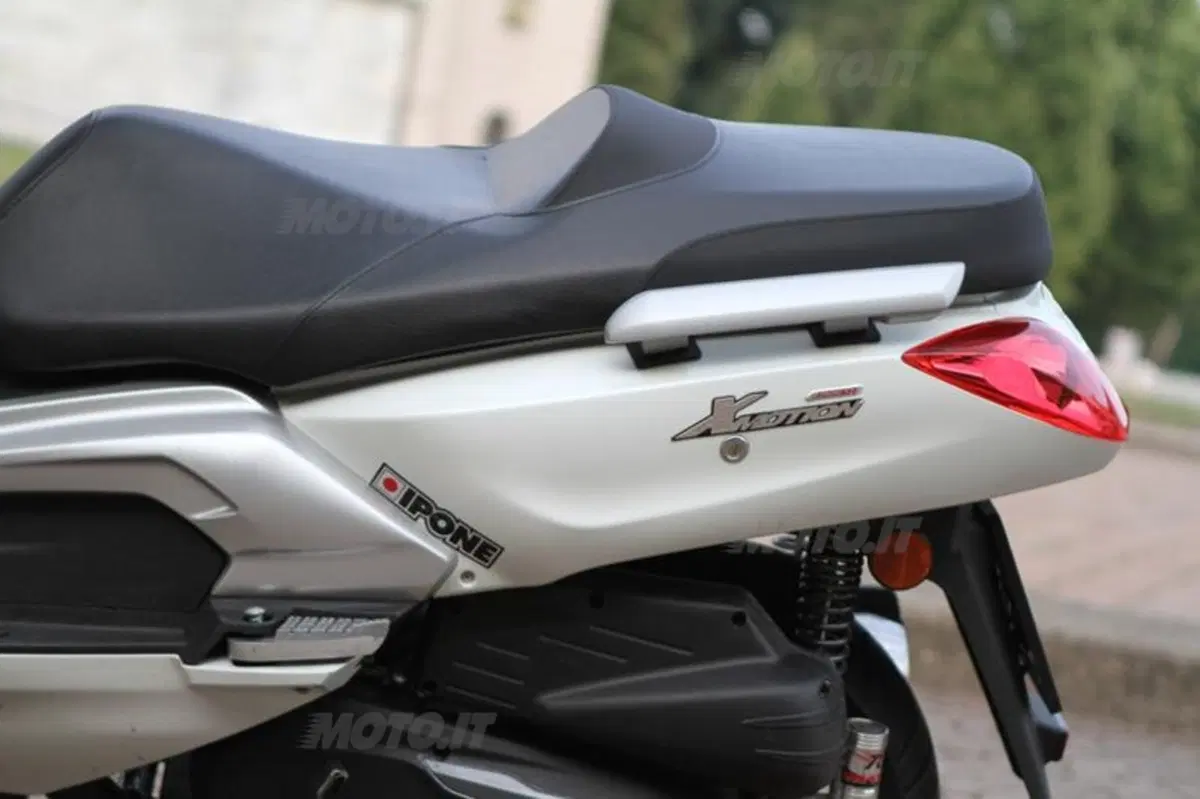 XMotion 300i  (18)
