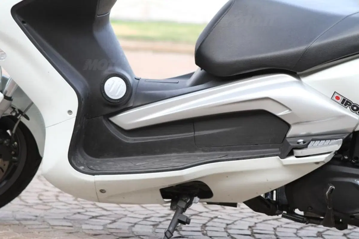 XMotion 300i  (20)