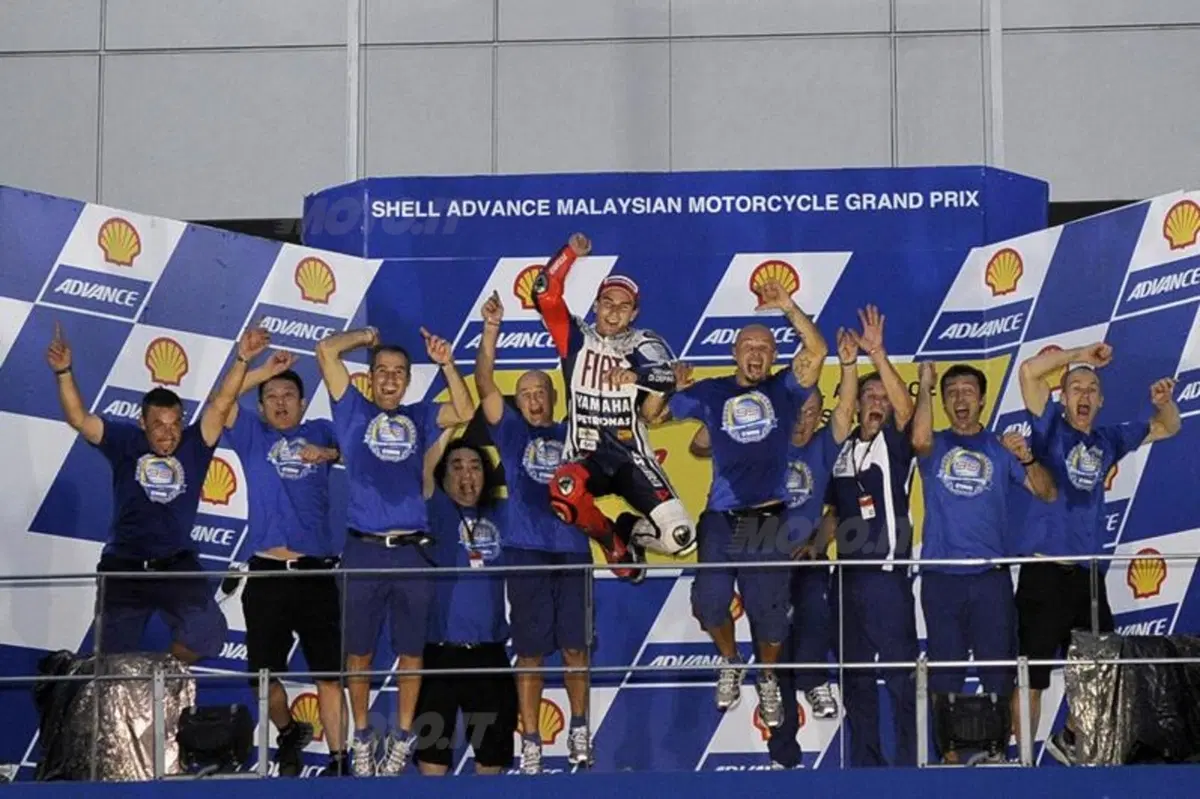 MotoGP. Le foto inedite del GP di Sepang (3)