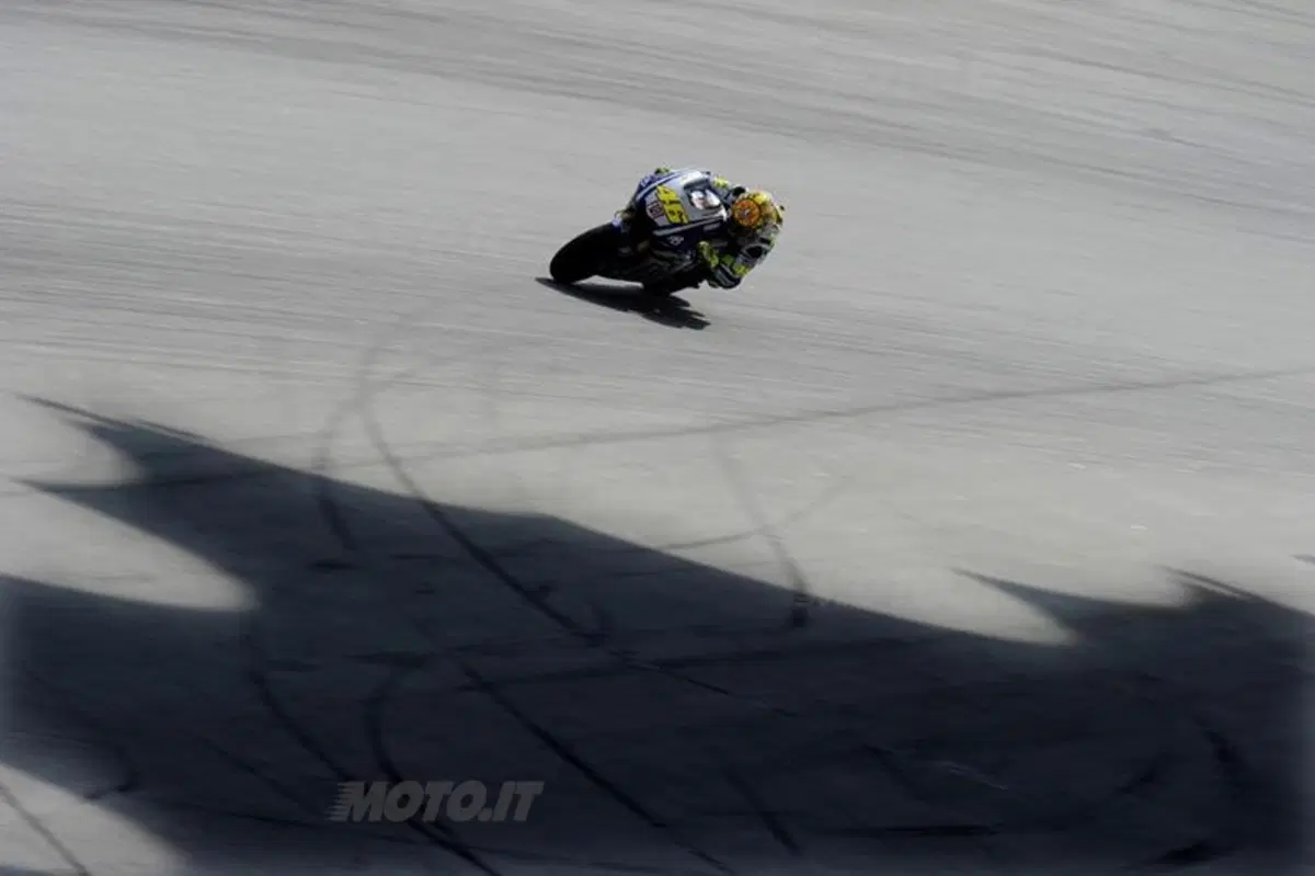 MotoGP. Le foto inedite del GP di Sepang (8)