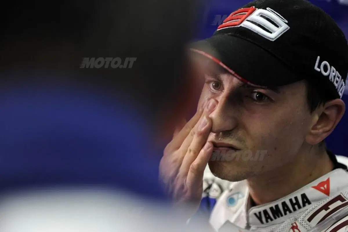 MotoGP. Le foto inedite del GP di Sepang (10)