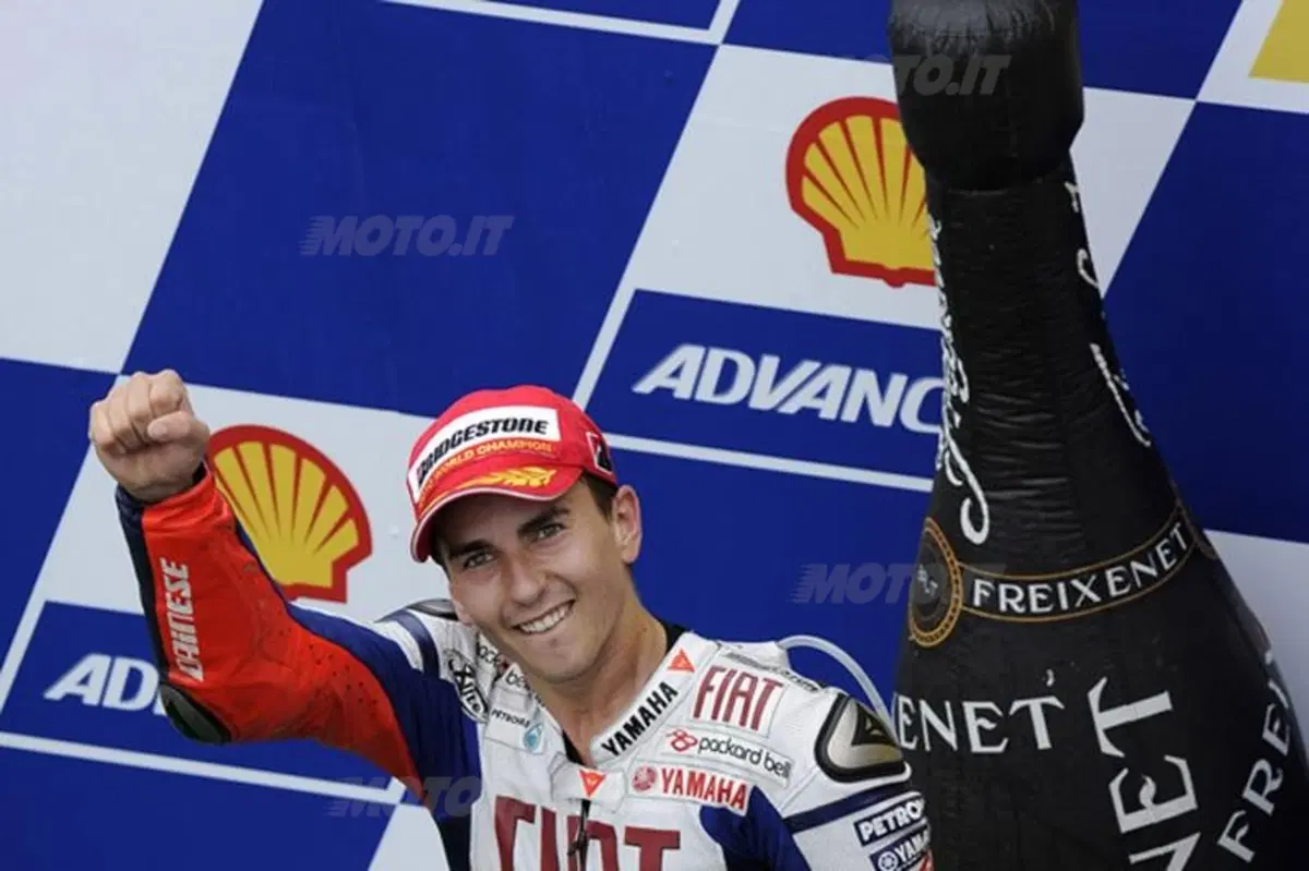 MotoGP. Le foto inedite del GP di Sepang (25)