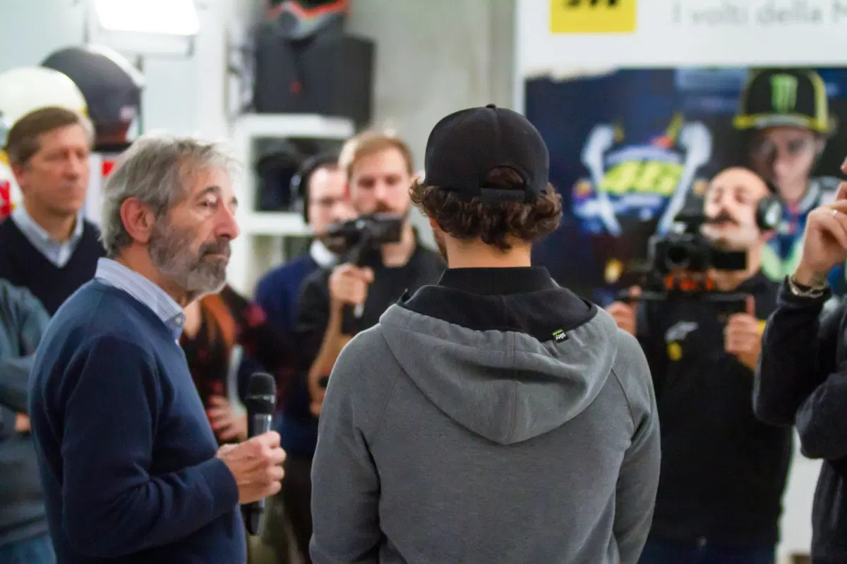 Pecco Bagnaia: 'Se mi trovassi Valentino davanti? Preferisco non pensarci' (11)