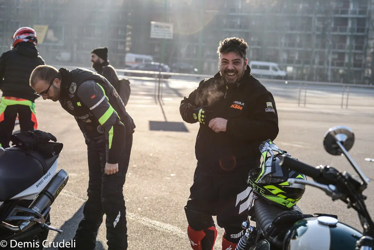 'La moto fa bene'. Motociclisti nel reparto Pediatria (19)