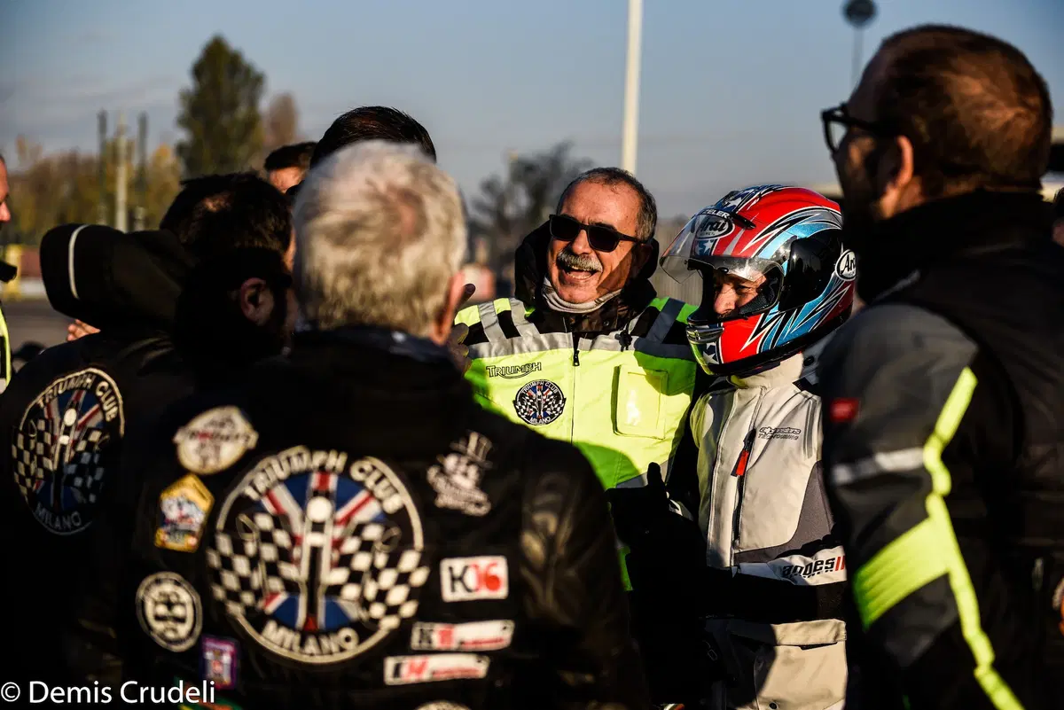 'La moto fa bene'. Motociclisti nel reparto Pediatria (20)