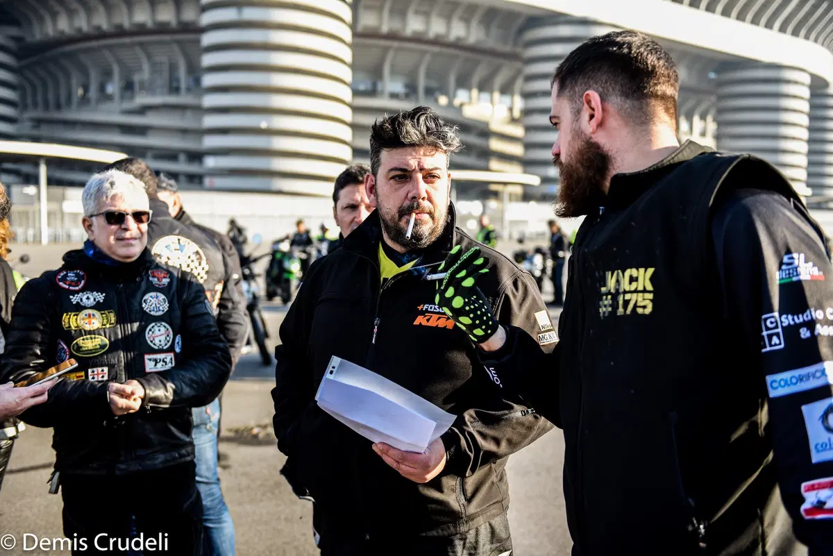 'La moto fa bene'. Motociclisti nel reparto Pediatria (22)
