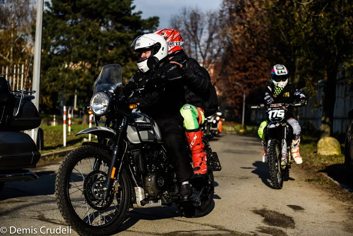 'La moto fa bene'. Motociclisti nel reparto Pediatria (29)