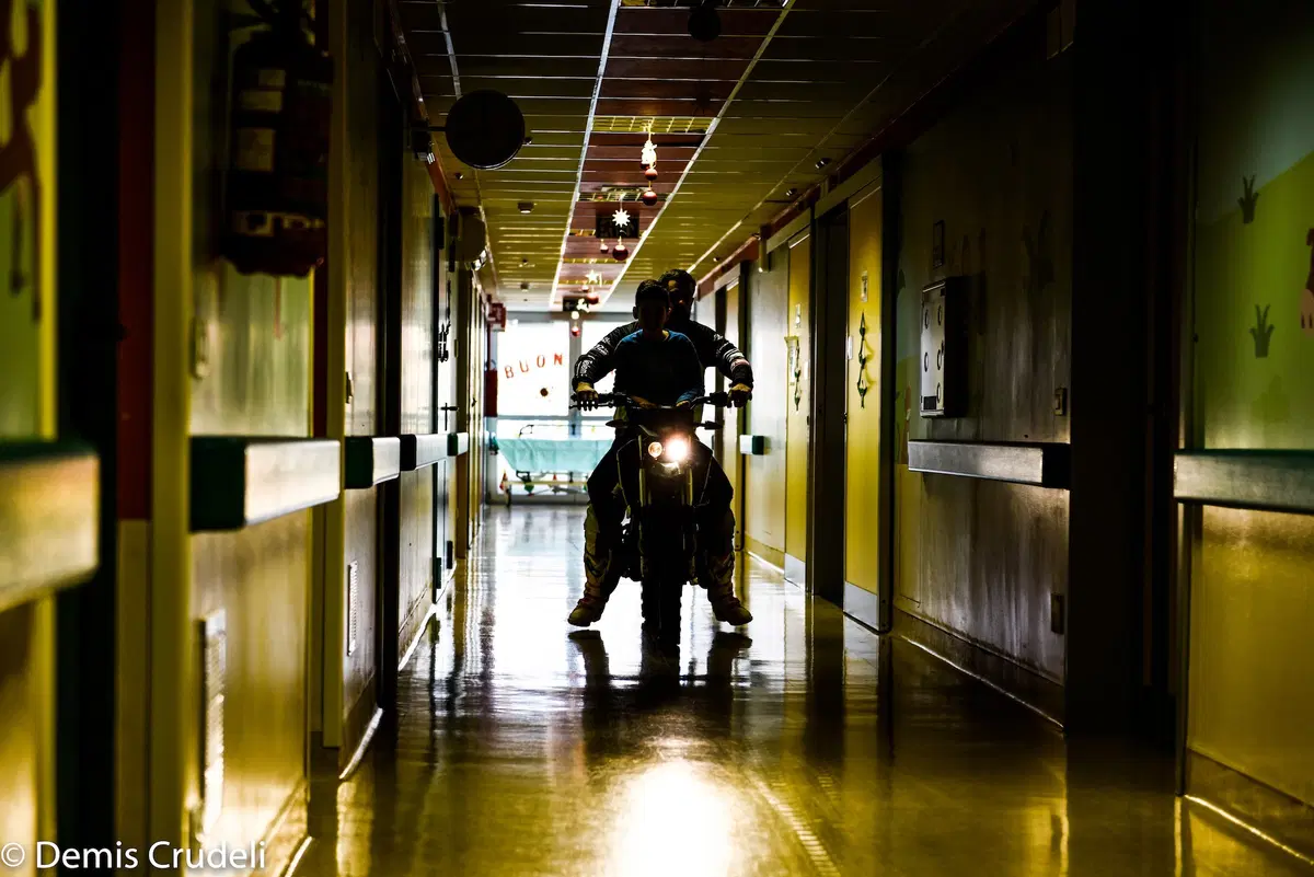 'La moto fa bene'. Motociclisti nel reparto Pediatria (58)