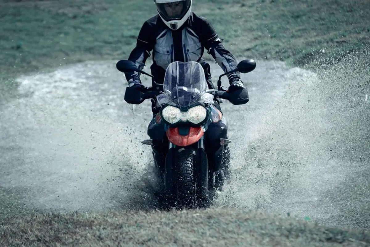 Triumph Tiger 800 XC. La fotogallery completa (8)