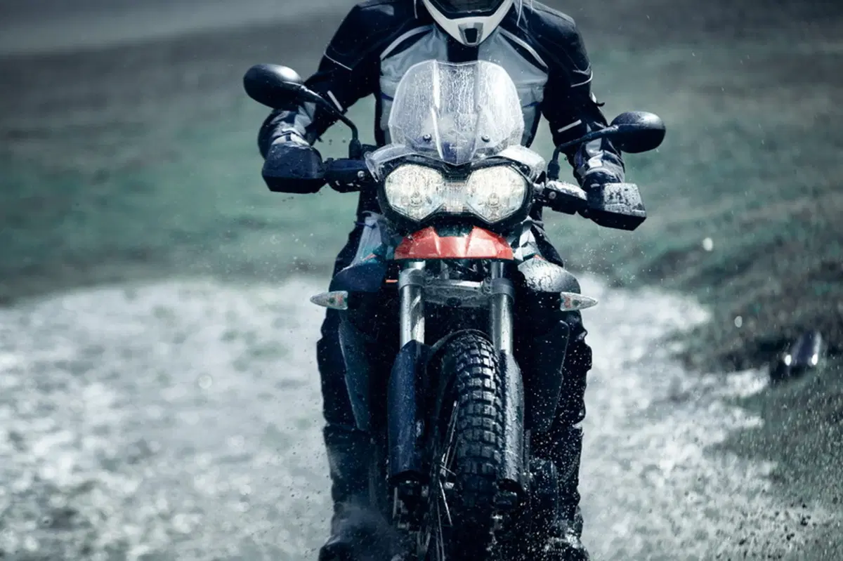 Triumph Tiger 800 XC. La fotogallery completa (9)