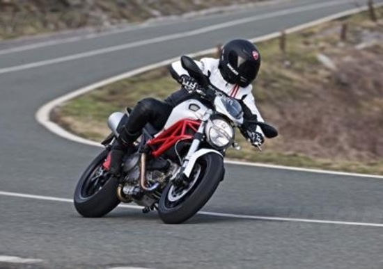 Ducati Monster: le novità per la gamma 2011