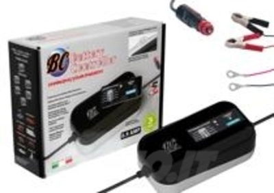 Presa 12V impermeabile + Doppia USB BC P12USBDUAL - con supporto