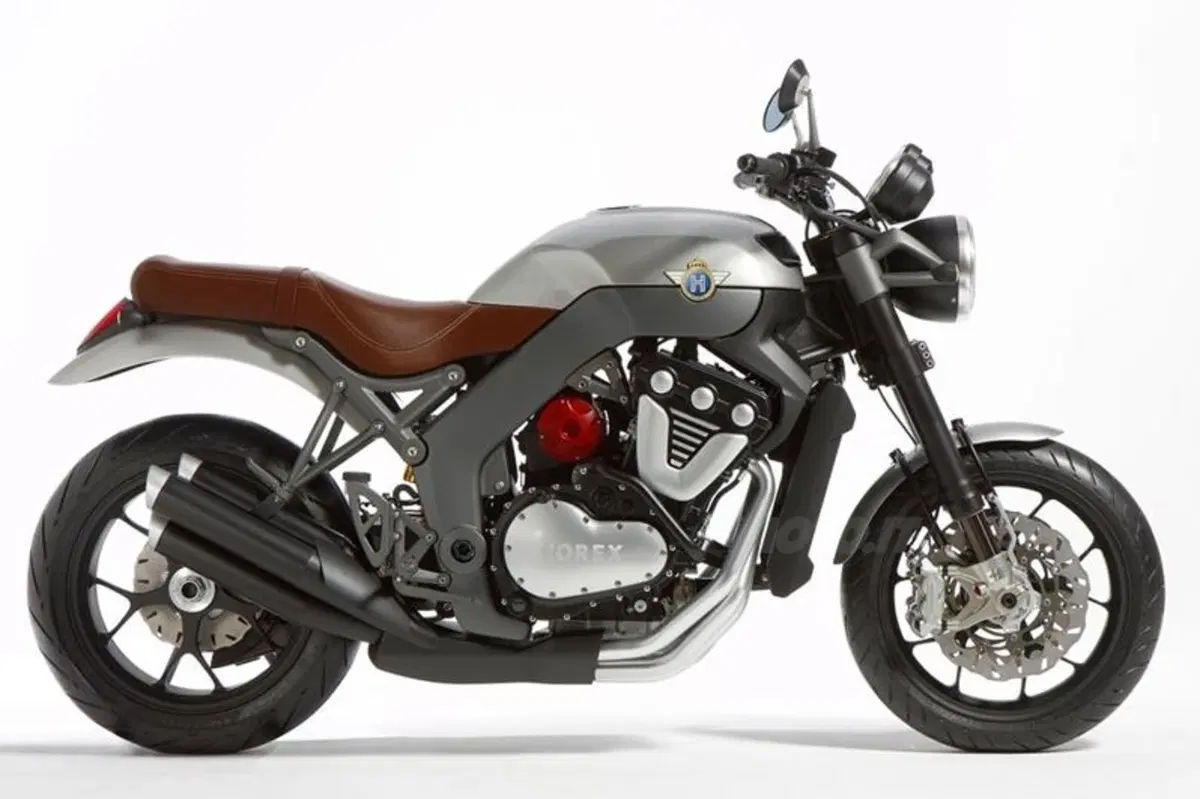 Massimo Clarke: “La Horex VR6 1200 cc” (7)