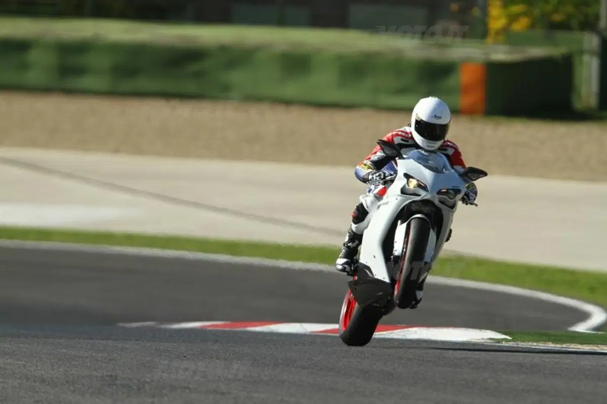 Ducati 848 EVO 