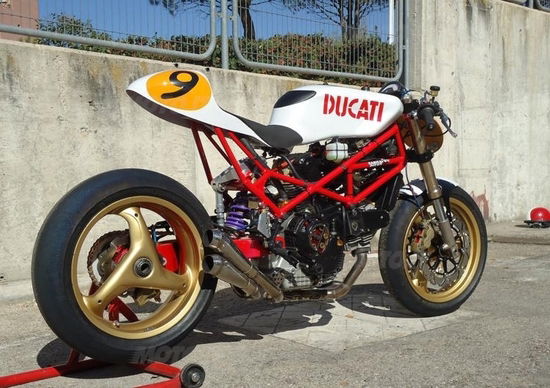 Ducati 9½. Tributo agli anni '70